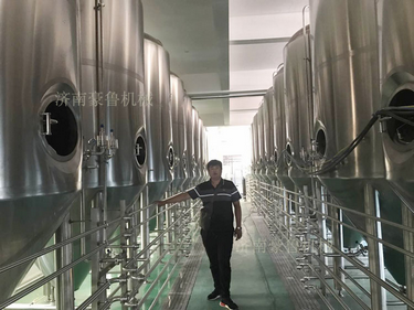 酿酒师在开云手机注册中