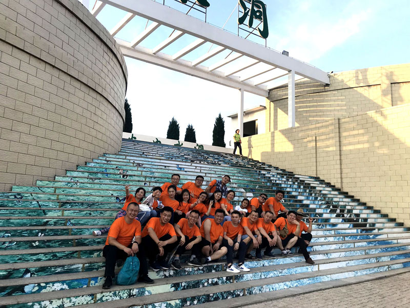 豪鲁开云手机注册大合影