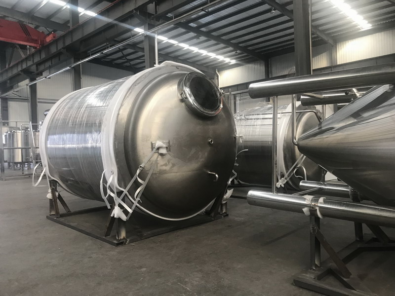 等待装车的开云手机注册